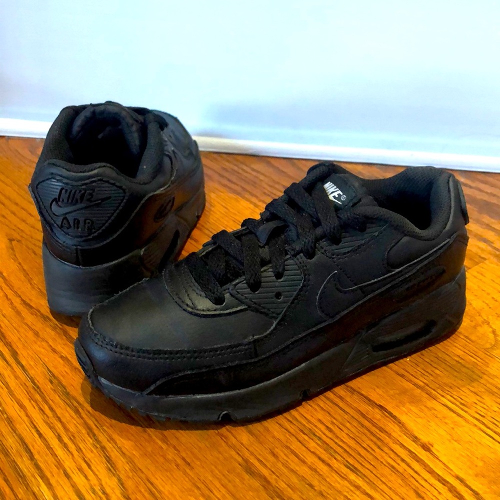 Nike Air Max 90 LTR Leather Kids Shoes Triple Black Sz 2.5Y